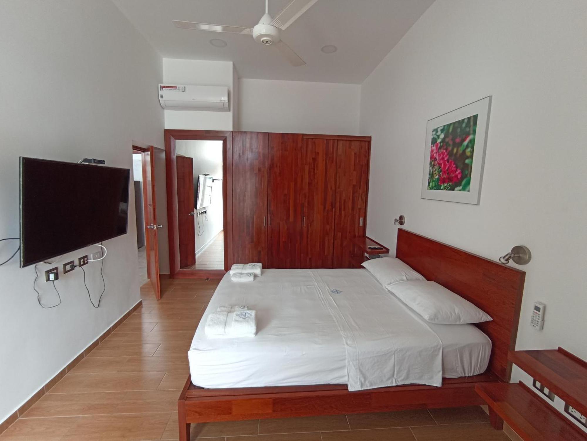 Morona Flats & Pool - 70 M2 Apartment อีกีโตส ภายนอก รูปภาพ